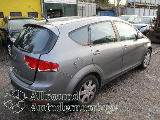 Seat Altea Altea XL (5P5) MPV 1.8 TFSI 16V (BZB) [118kW]  (01-2007/07-2015) picture 3
