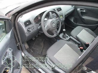 Volkswagen Polo Polo V (6R) Hatchback 1.2 12V (CGPB(Euro 5)) [44kW]  (06-2009/05-2014)= picture 9