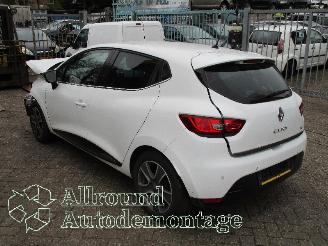 Renault Clio Clio IV (5R) Hatchback 5-drs 0.9 Energy TCE 90 12V (H4B-400(H4B-A4)) [=
66kW]  (11-2012/08-2021) picture 4