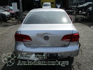Volkswagen Passat Passat (3G2) Sedan 2.0 TDI 16V 150 (CRLB) [110kW]  (11-2014/03-2024) picture 6