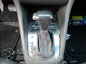 Volkswagen Golf Golf VI (5K1) Hatchback 1.4 TSI 122 16V (CAXA(Euro 5)) [90kW]  (10-200=
8/11-2012) picture 10