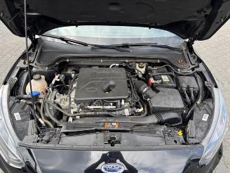 Ford Focus Turnier ST-Line Autom / LED picture 12