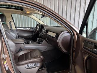 Volkswagen Touareg V6 3.0 TDI Panorama / Leder / Stand-Hz picture 11