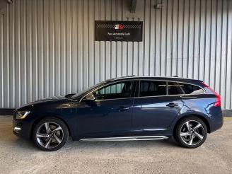 Volvo V-60 Kombi Summum AWD Hybrid picture 3