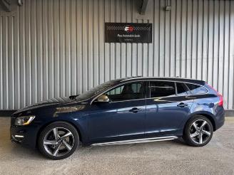 Gebrauchtwagen PKW Volvo V-60 Kombi Summum AWD Hybrid 2013/11