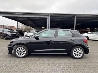 Audi A1 Sportback 30 TFSI S-line / Autom picture 9