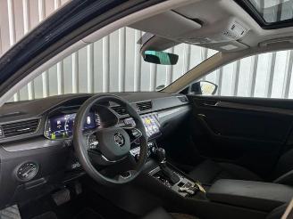 Skoda Superb Combi Style iV Panorama / Voll-Leder picture 11