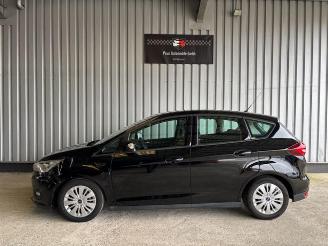 Ford C-Max Cool & Connect Navigation picture 3