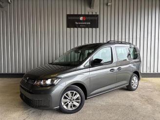 Volkswagen Caddy Life 2.0 TDI 5-Sitzer / DSG / Navigation picture 2