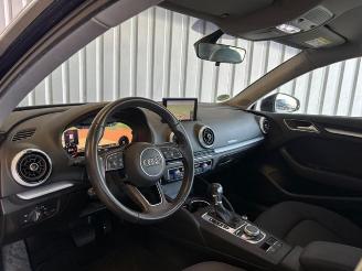 Audi A3 Sportback 2.0 TDI S-Tronic / V-Cockpit picture 11