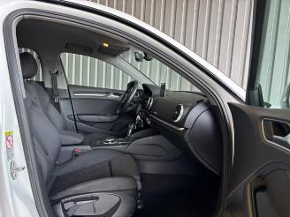 Audi A3 Sportback Sport S-Tronic / Cockpit picture 11