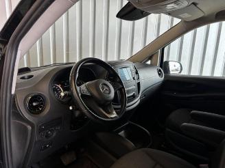 Mercedes Vito Kasten 114 CDI RWD Lang / Automatic picture 10