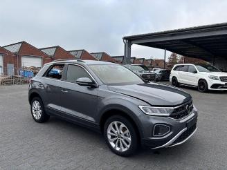 Volkswagen T-Roc Life 1.5 TSI DSG picture 8