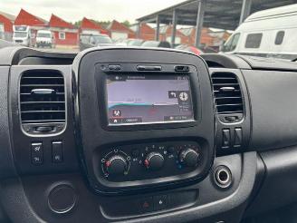 Opel Vivaro B Combi L2H1 9-Sitzer Lang picture 17