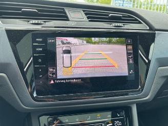 Volkswagen Touran Highline R-Line Pano / 7-Sitzer / 800KM picture 20