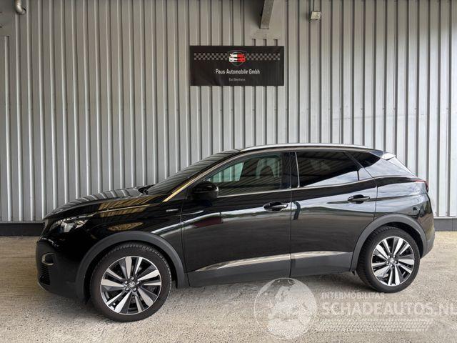 Peugeot 3008 1.5 BlueHDi EAT8 GT / Panorama