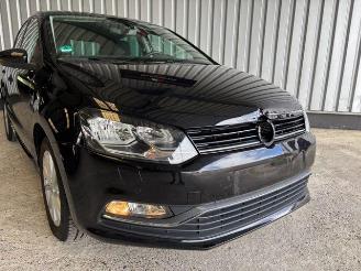 Volkswagen Polo V 1.2 TSI Lounge BMT Navigation / 1e Hand picture 16