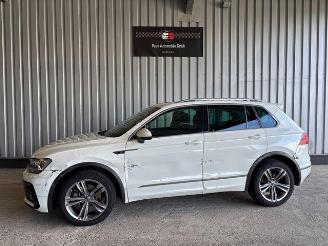 Damaged car Volkswagen Tiguan Highline R-Line 4Motion DSG / Panorama 2020/8