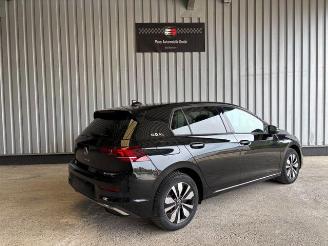 Volkswagen Golf VIII Lim. 1.5 eTSI Goal DSG / LED / AHK picture 6