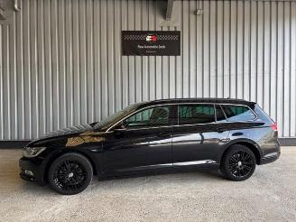 Coche accidentado Volkswagen Passat Variant Comfortline DSG / Navigation 2018/10