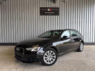Audi A4 Avant 2.0 TDI S-Tronic / Navigation picture 2