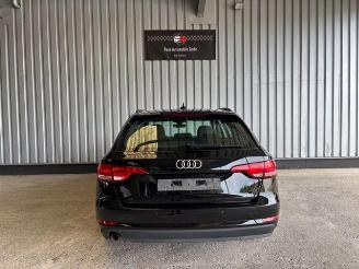 Audi A4 Avant 2.0 TDI S-Tronic / Navigation picture 5