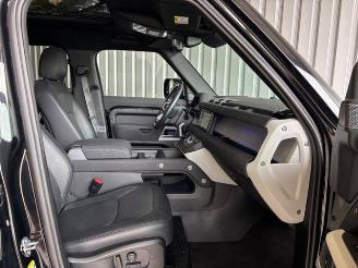 Land Rover Defender 110 Hybrid X-Dynamic SE picture 14