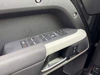 Land Rover Defender 110 Hybrid X-Dynamic SE picture 19
