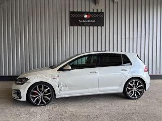 Unfallwagen Volkswagen Golf VII Lim. 2.0 TSI GTI DSG / Panorama 2017/5
