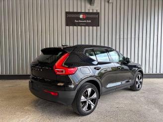 Volvo XC40 R Design Recharge Plug-In Hybrid Panorama picture 6