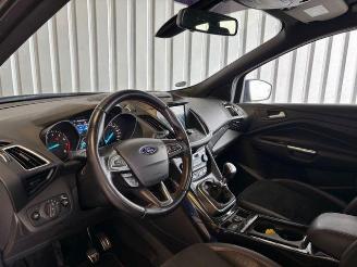 Ford Kuga ST-Line Navigation / R-Kamera / AHK picture 10