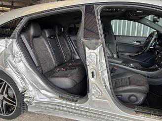 Mercedes Cla-klasse 200 Shooting Brake AMG-Line Panorama picture 13