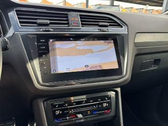 Volkswagen Tiguan R 4Motion Panorama / Volll picture 21