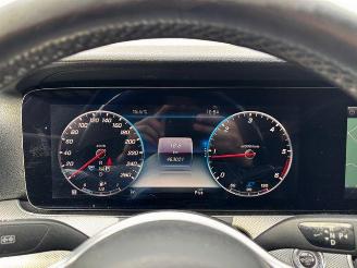 Mercedes E-klasse 200 d Lim. R-Kamra / LD / Widscrn picture 20