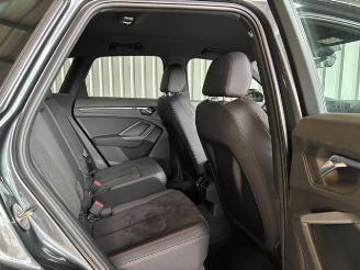 Audi Q3 40 TDI Quattro S line R-Kamera / LED picture 12