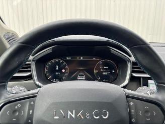 Lynk & Co 01 1.5 TD PHEV 192 kW Panorama / LED picture 15