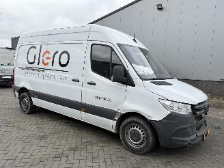 Mercedes Sprinter 314 2.2CDI L2H2 Automaat picture 3