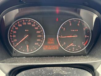 BMW 3-serie 318i Business Line picture 17