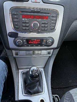 Ford Focus 1.6TDCI Titanium picture 10