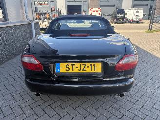 Jaguar Xk-8 4.0 V8 Convertible picture 9