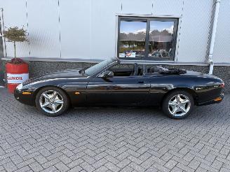 Jaguar Xk-8 4.0 V8 Convertible picture 16