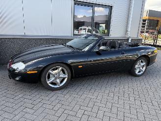 Jaguar Xk-8 4.0 V8 Convertible picture 17