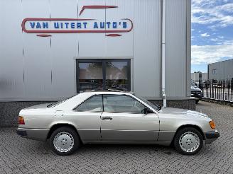 Mercedes 200-serie 230CE Automaat picture 34