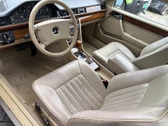 Mercedes 200-serie 230CE Automaat picture 7