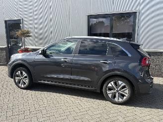 Kia e-Niro ExecutiveLine 64kWh picture 25