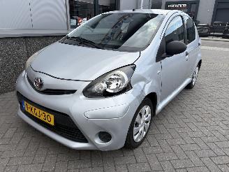 Toyota Aygo 1.0 VVT-i Comfort 5drs picture 8