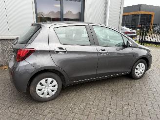 Toyota Yaris 1.0 VVT-i Aspiration picture 5