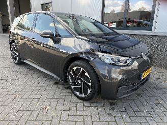 skadebil auto Volkswagen ID.3 Pro 58kWh 2022/8