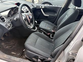 Ford Fiesta 1.25 5drs Titanium picture 17