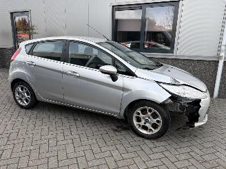 Ford Fiesta 1.25 5drs Titanium picture 26